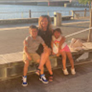 Meet your Posher, Angela